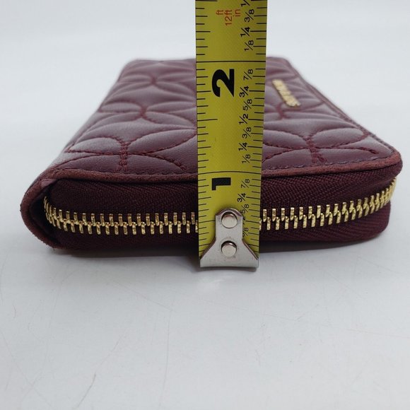 Michael Kors Jet Set Quilted Leather Wristlet Wallet Zip Around Maroon 4.5 x 7.5 - Picture 12 of 12